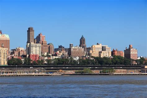 Brooklyn skyline, New York stock image. Image of tourism - 276033399