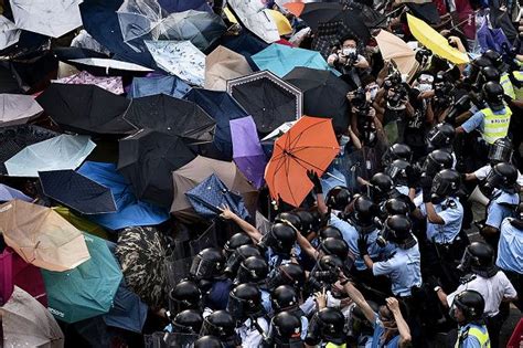 Umbrella Revolution 20 Colorful Photos Of Hong Kong Protest