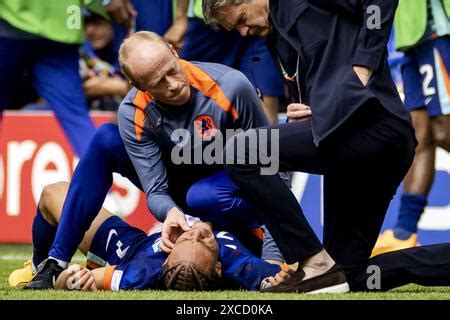 Hamburg Xavi Simons Aus Holland Beim Gruppenspiel Der Uefa Euro