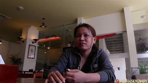 Chubby Vietnamese MILF Giaw Gets Her Unshaven Pussy Banged In POV