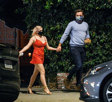 Ariel Winter Sexy Red Dress Hot Celebs Home