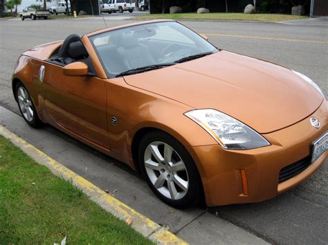 2004 Nissan 350z roadster convertible