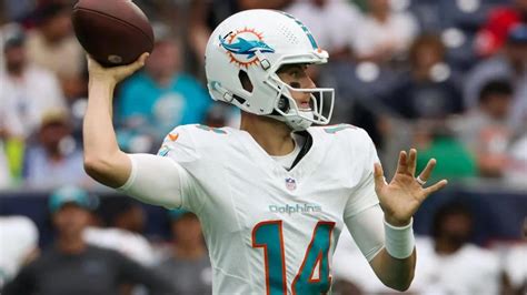 Mike White named backup quarterback for the Miami Dolphins - BVM Sports