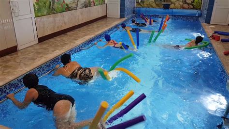 Аквааэробика - YouTube