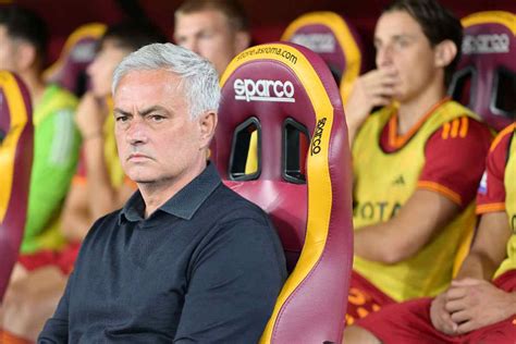 Mourinho è sempre la vittima nuovo attacco in diretta CalcioMercato it