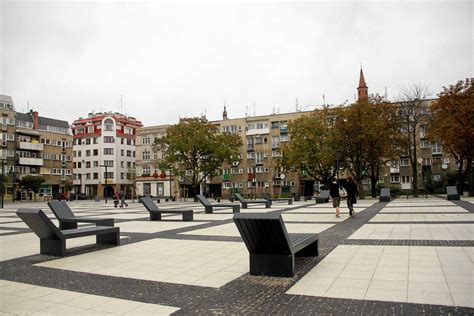 Betonoza w Warszawie trzyma się mocno We Wrocławiu zamiast