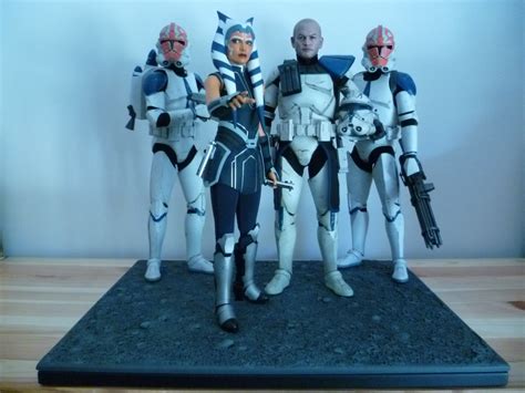 Hot Toys TMS The Clone Wars Ahsoka Tano Collectible Figure Page Collector