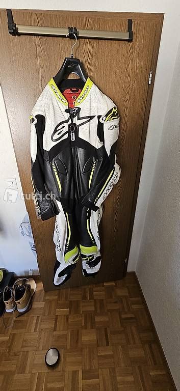 Alpinestars Lederkombi Im Kanton Schwyz Tutti Ch