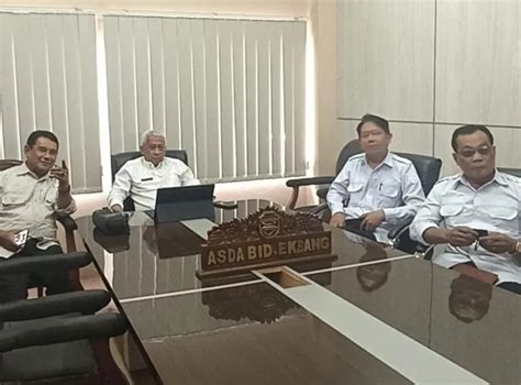 Rapat Koordinasi Mingguan Pembahasan Langkah Konkret Pengendalian