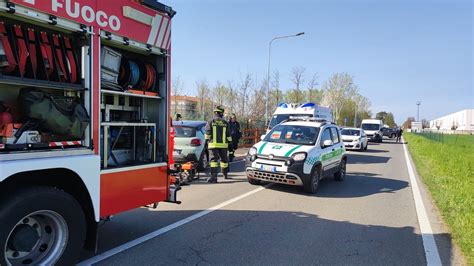 Incidente A Origgio Si Schianta Contro Le Barriere Della Ciclabile