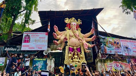 Parel Cha Raja Aagman Tallest Mumbai Ganpati Aagman