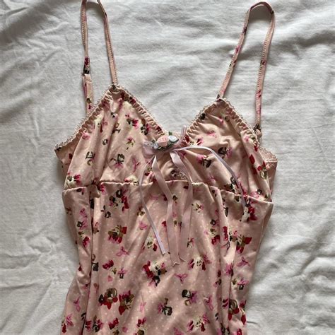 Gorgeous Coquette Floral Pink Top V Neckline Depop