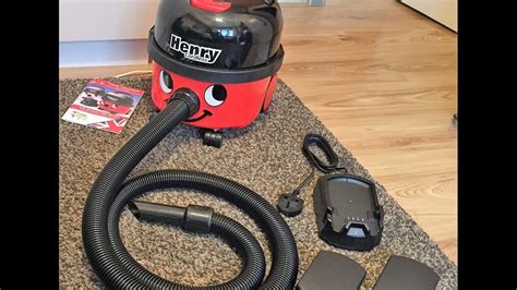 Numatic Henry Cordless HVB160 Cylinder Vacuum Cleaner Unboxing