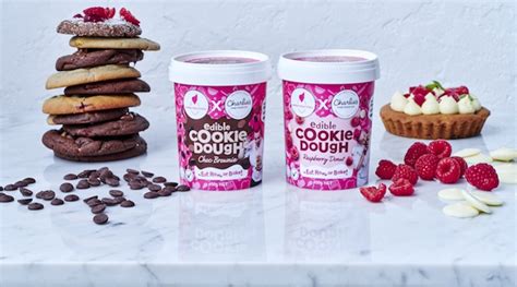 Pastry Chef Collaborates With Cookie Brand To Unveil Edible Cookie