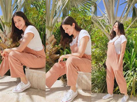 Anushka Sharma Shows Off Her Pregnancy Glow In These Latest Sunkissed