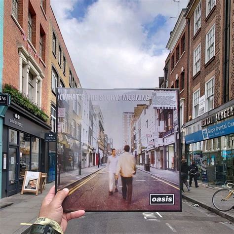 What s The Story Morning Glory Album cover location Soho 방문자 19