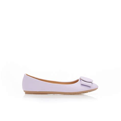 Baleriny nude z ekoskóry z klamrą z kokardą Tsoukalas Shoes