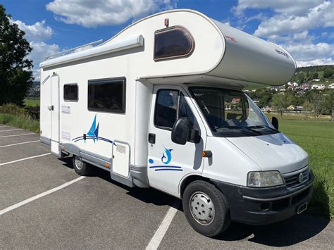 Louer Camping car à Le Locle avec 6 couchage s à partir de CHF 167