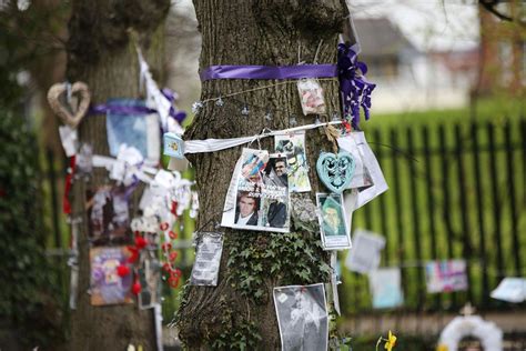 [PICS] George Michael's Funeral: Inside The Tragic Day