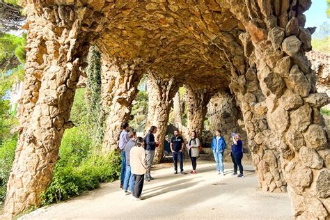 Oferta Tour Guiado Del Park G Ell Y La Sagrada Familia En Barcelona