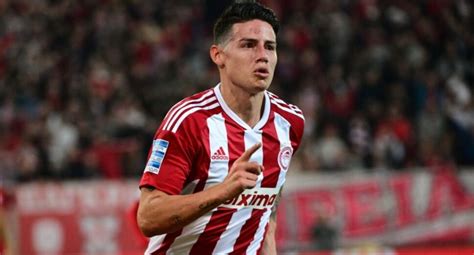 James Rodríguez hinchas del Olympiacos acusan al colombiano de acudir