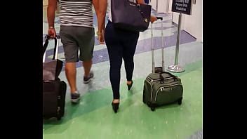 Sexy White Latina Candid XNXX