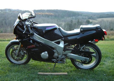 Looking For 1st Bike 1993 Yamaha Fzr 600 Monte Carlo Forum Monte