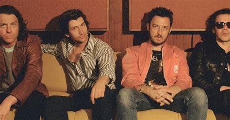 Arctic Monkeys anuncia novo álbum The Car para outubro Omelete