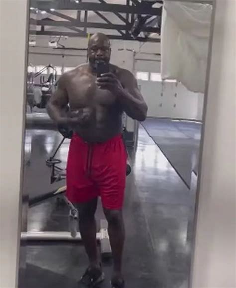 Ripped Shaquille O Neal Has Fans Tipping Nba Return As He Shows