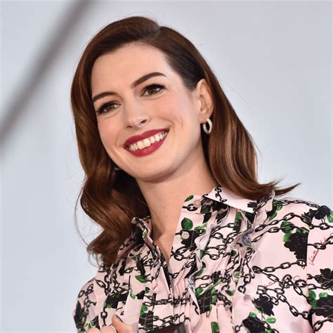 Anne Hathaway Net Worth | [+] NET SPECIALIST