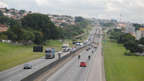 Rodovia Presidente Dutra recebe fluxo intenso neste feriado Guia Taubaté