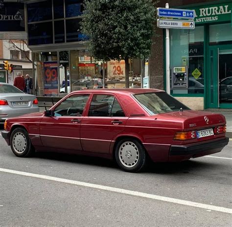 Mercedes Benz Youngtimers On Instagram Elder Man Driving And Wife