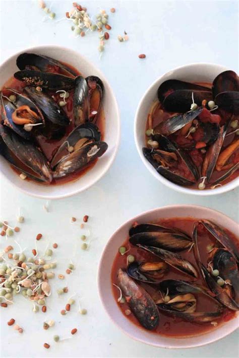 Tomato Chilli Mussels | Manettas Seafood | Mussels Recipe