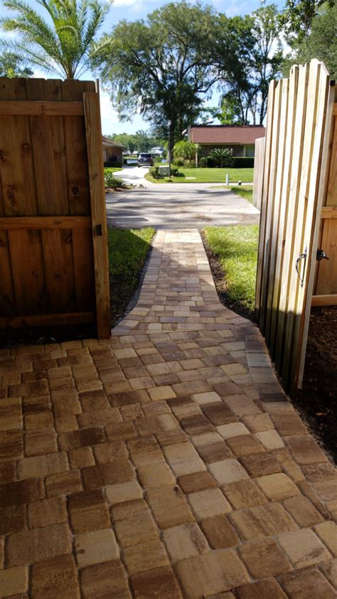 Jay B Side Patio In Jacksonville Fl R Souza Pavers