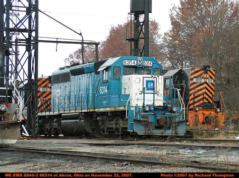 W Le Emd Sd Photos