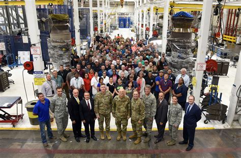 Afmc Commander Visits Tinker Tinker Air Force Base Article Display