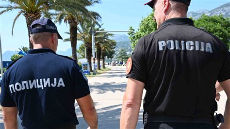 Zbog Prekora Enja Ovla Enja Postupci Protiv Policajaca Volim