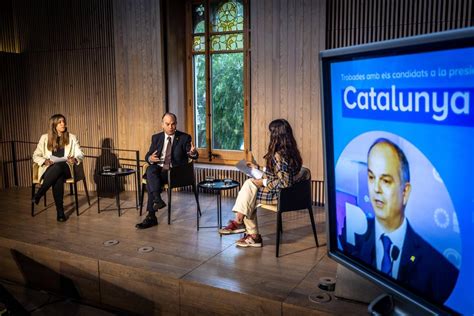 Desayuno Electoral Organizado Por El Peri Dico Con El Candidato De