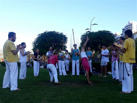 La Comunicación En La Capoeira Un Arte Marcial Muy Latinoamericano