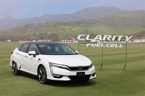 2017 Honda Clarity Fuel Cell First Drive Of Hydrogen Powered Sedan