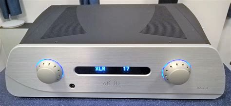 Il nuovo ampli integrato top di gamma Atoll: IN400 SE - Audio Graffiti