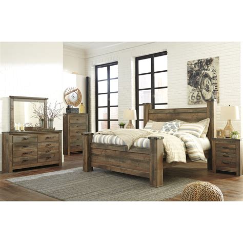 Signature Design By Ashley Trinell Rustic Look King Poster Bed Royal