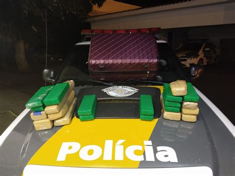 Pol Cia Rodovi Ria Apreende Quase Kg De Maconha E Prende Mulher Em