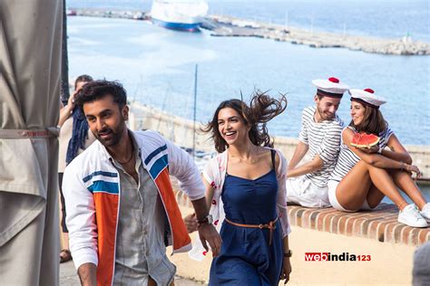 Tamasha Bollywood Movie Trailer | Review | Stills