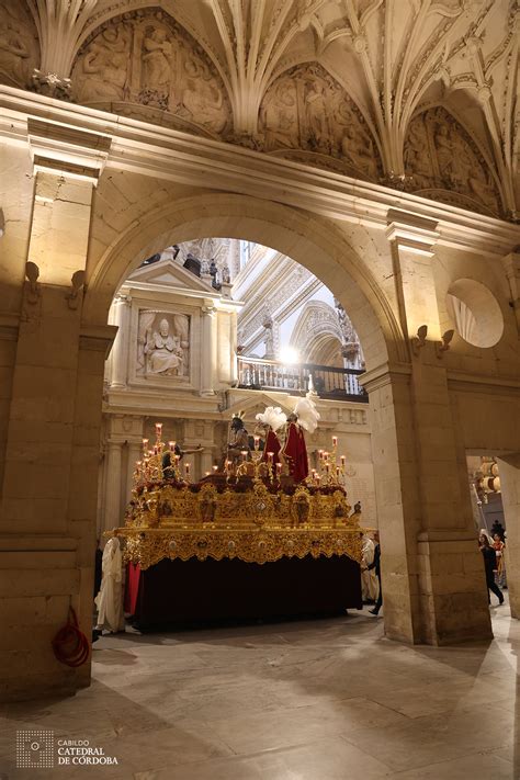 Estación de Penitencia en la Santa Iglesia Catedral de la Hermandad de