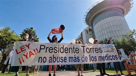 HUELGA MÉDICOS CANARIAS El sindicato médico carga contra la