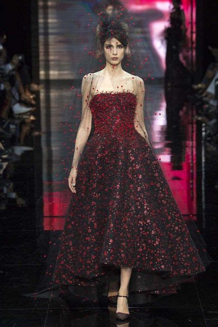 S Moda Revista De Moda Belleza Tendencias Y Famosos En El PaÍs Couture Fashion Armani