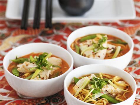 Asiatische Nudelsuppe Mit H Hnchenfleisch Rezept Eat Smarter