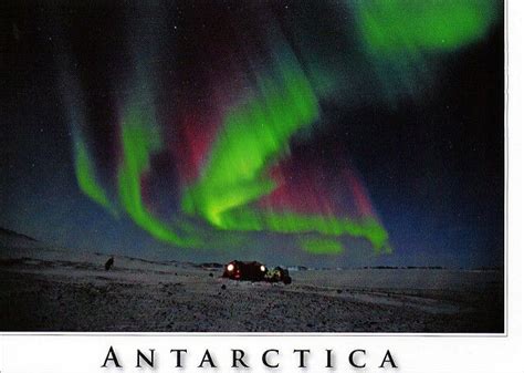 Southern Lights, Antarctica | Antarctica, Ocean horizon, Vanishing point