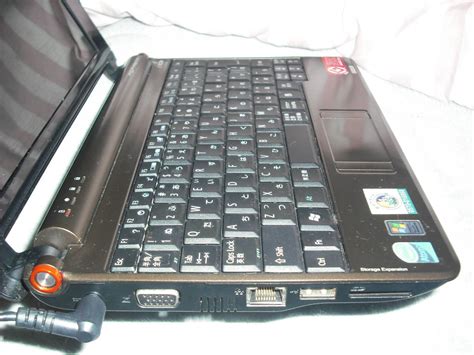 Yahoo オークション acer ASPIRE One ZG5 Windows7 Home 32bit Intel